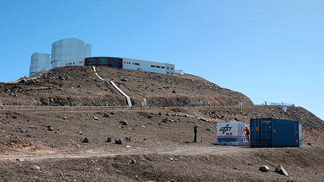 A view of the OASIS container on ESO’s Paranal Observatory