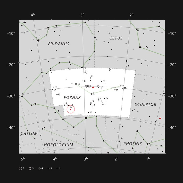 Galaksipari NGC 1316 ja 1317 Sulatusuunin tähdistössä