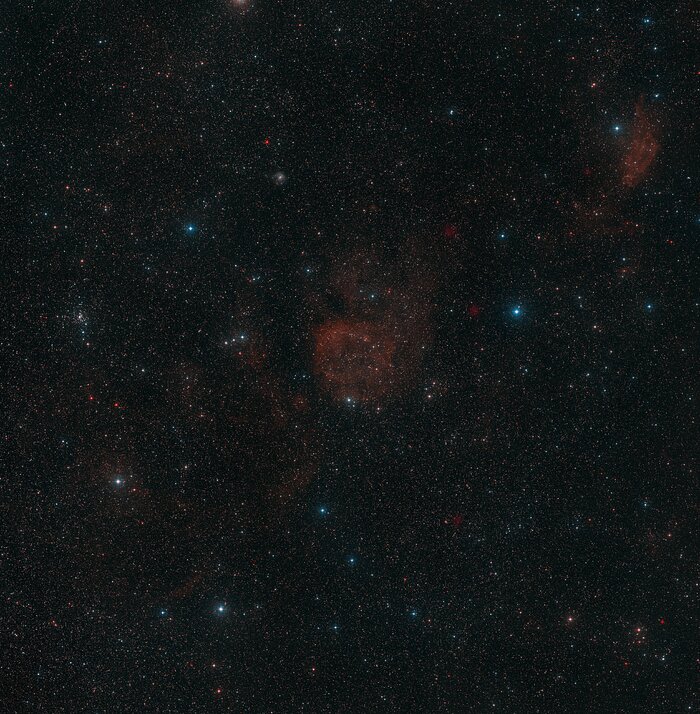 El cielo que rodea a la nebulosa Sh2-284