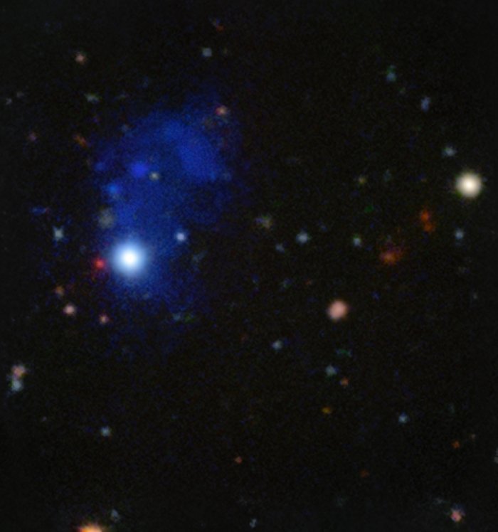 MUSE observa estrutura gigante a acretar matéria em torno de um quasar