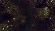 Zoom na direção da nebulosa escura Barnard 59