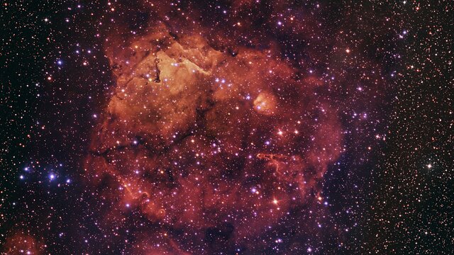 Aproximação à nebulosa Sh2-284