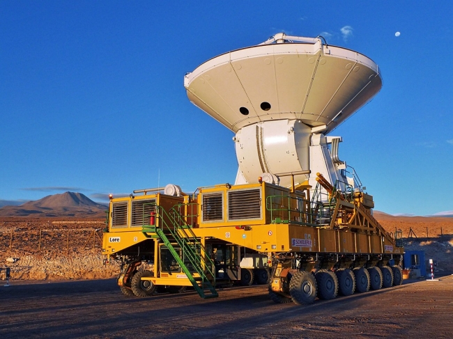 A European ALMA antenna takes a ride on a transporter A European ALMA antenna takes a ride on a transporter