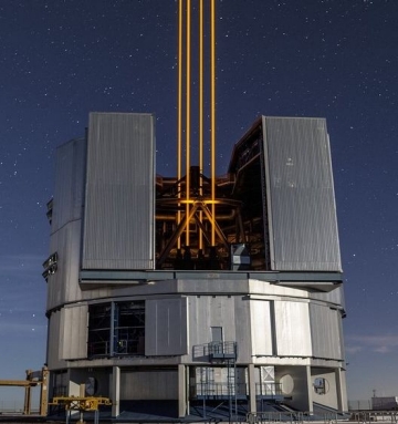 4LGSF and VLT UT4 4LGSF and VLT UT4
