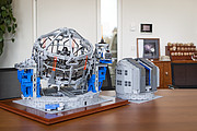 The LEGO® VLT and E-ELT models side by side