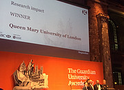Pale Red Dot-Kampagne gewinnt den Universitätspreis des Guardian