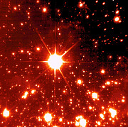 Comparison of HST and NACO image of NGC 3603