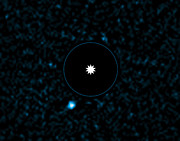 Snímek exoplanety HD 95086b pořízený dalekohledem VLT