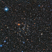 De rijke sterrenhoop IC 4651