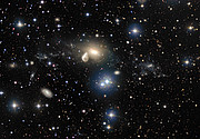Die Umgebung der wechselwirkenden Galaxie NGC 5291