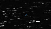 Kombinerade djupa bilder av `Oumuamua från VLT och andra teleskop (med etiketter)