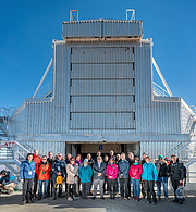 Photo de groupe des partenaires du programme de sensibilisation