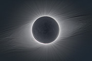 Dynamic inner corona