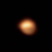 Foto van het oppervlak van Betelgeuze, gemaakt in december 2019