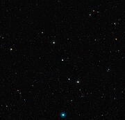 Overzichtsfoto van het hemelgebied rond NGC 7727