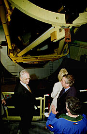 The Bavarian Prime Minister inspects the telescope