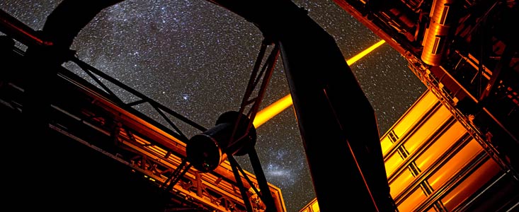 O novo laser PARLA em operação no Observatório do Paranal do ESO