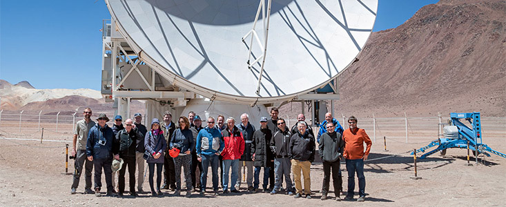The APEX telescope and visitors on the occasion of the 10th anniversary
