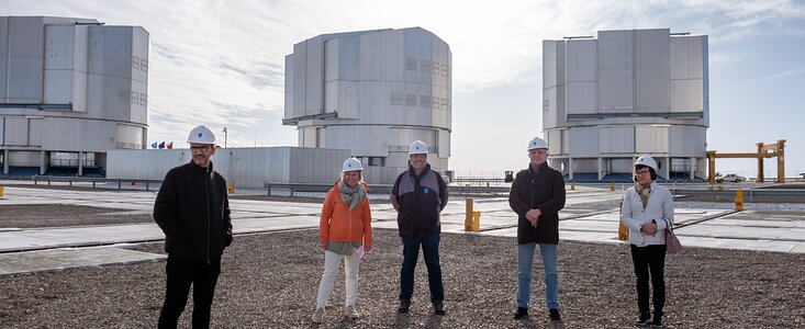 Grupo de embajadores de la UE visita Paranal