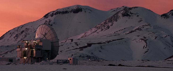 APEX nell'altopiano innevato di Chajnantor