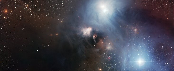 A região R Coronae Australis fotografada pelo Wide Field Imager em La Silla