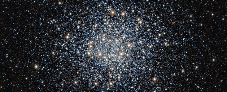 Podczerwone zdjęcie gromady Messier 55 wykonane teleskopem VISTA