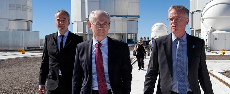 Il Presidente del Consiglio europeo, Herman Van Rompuy, durante una visita all'Osservatorio del Paranal