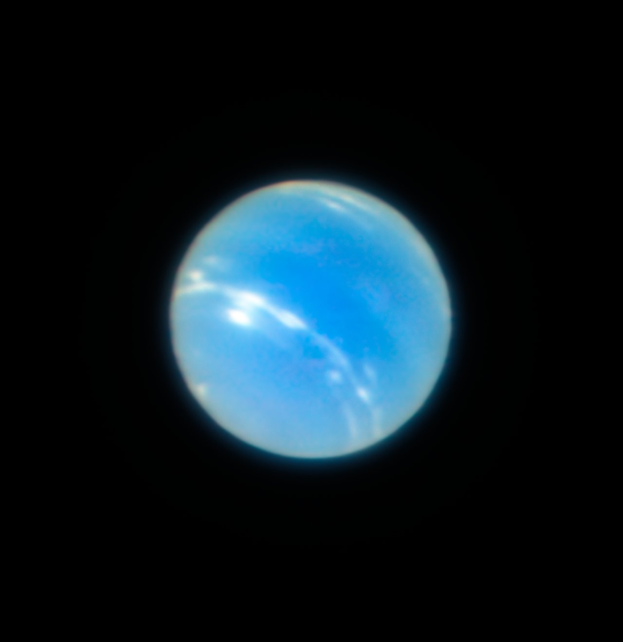 Neptune from the VLT with MUSE/GALACSI Narrow Field Mode adaptive optics