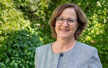 Linda Tacconi zur nächsten Präsidentin des ESO Council gewählt