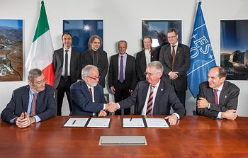 Signature du contrat pour le système d’optique adaptative à étoiles laser MAORY pour l’E-ELT