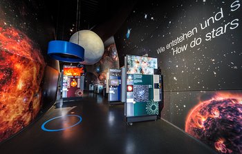 Eröffnungskampagne für das ESO Supernova Planetarium & Besucherzentrum