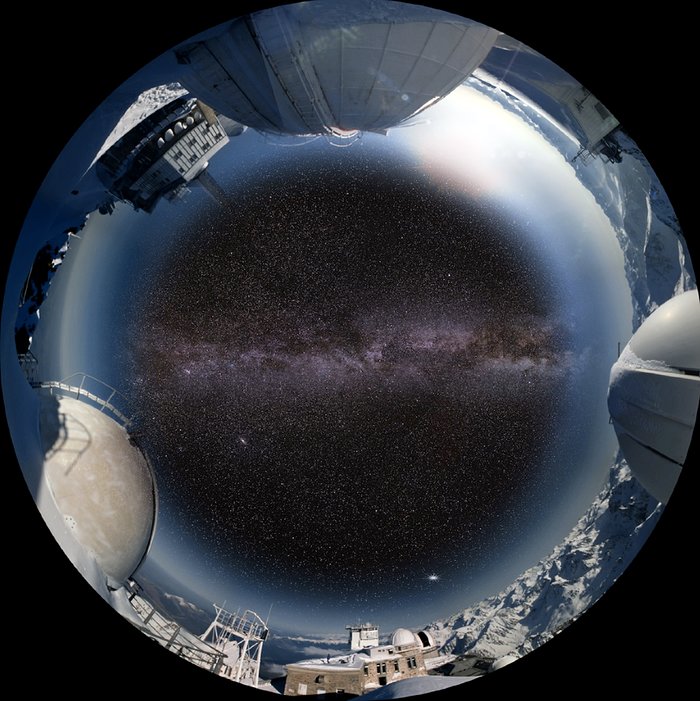Captura de ecrã do espetáculo de planetário “Le Navigateur du Ciel” mostrando o Pic du Midi
