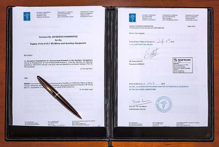 The contract to polish the E-ELT secondary mirror