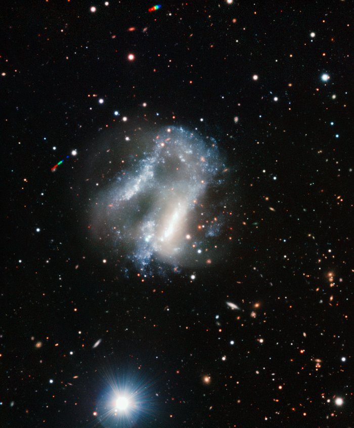 A curious pair of galaxies