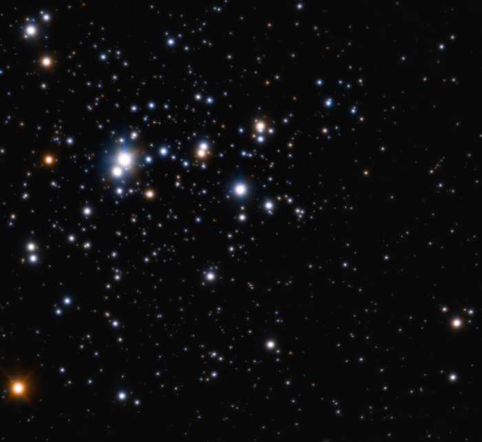 La más amplia vista con óptica adaptativa del cúmulo estelar abierto Trumpler 14