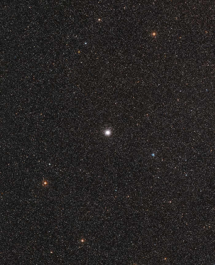 Wide-field view of the sky around the globular star cluster Messier 54