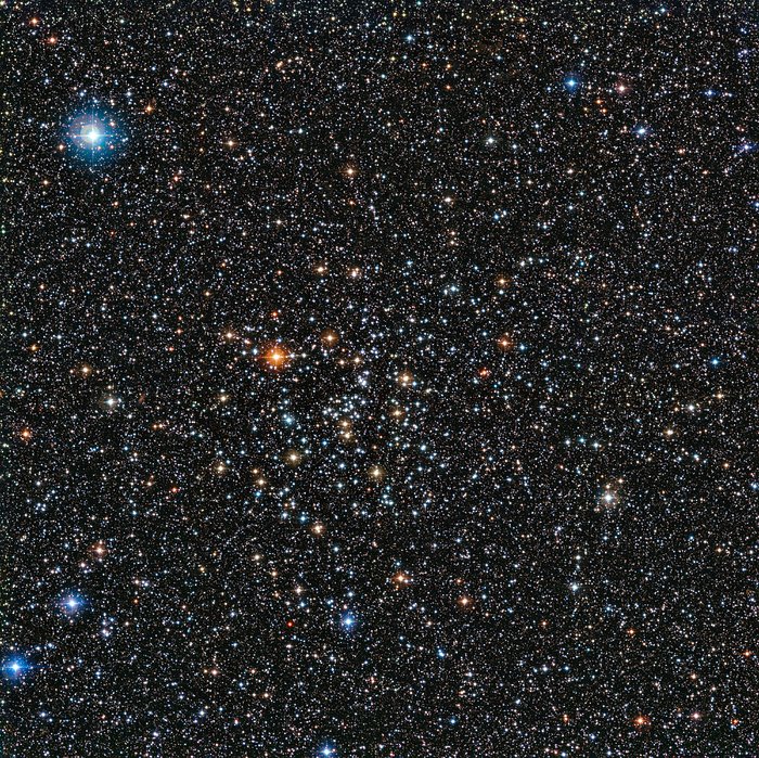 Le riche amas ouvert d'étoiles IC 4651