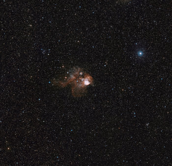 Imagen del sondeo Digitized Sky Survey de los alrededores de NGC 2467