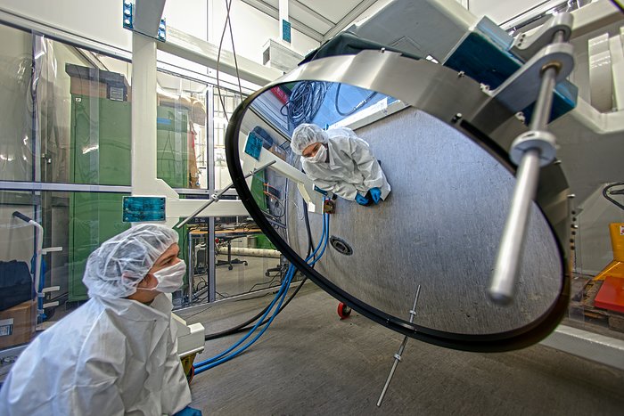 Superdünner Spiegel bei der ESO im Test