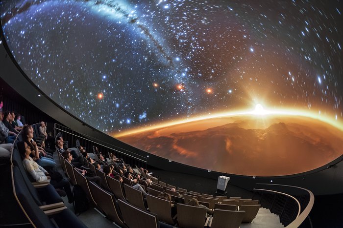Verdens første open-source planetarium