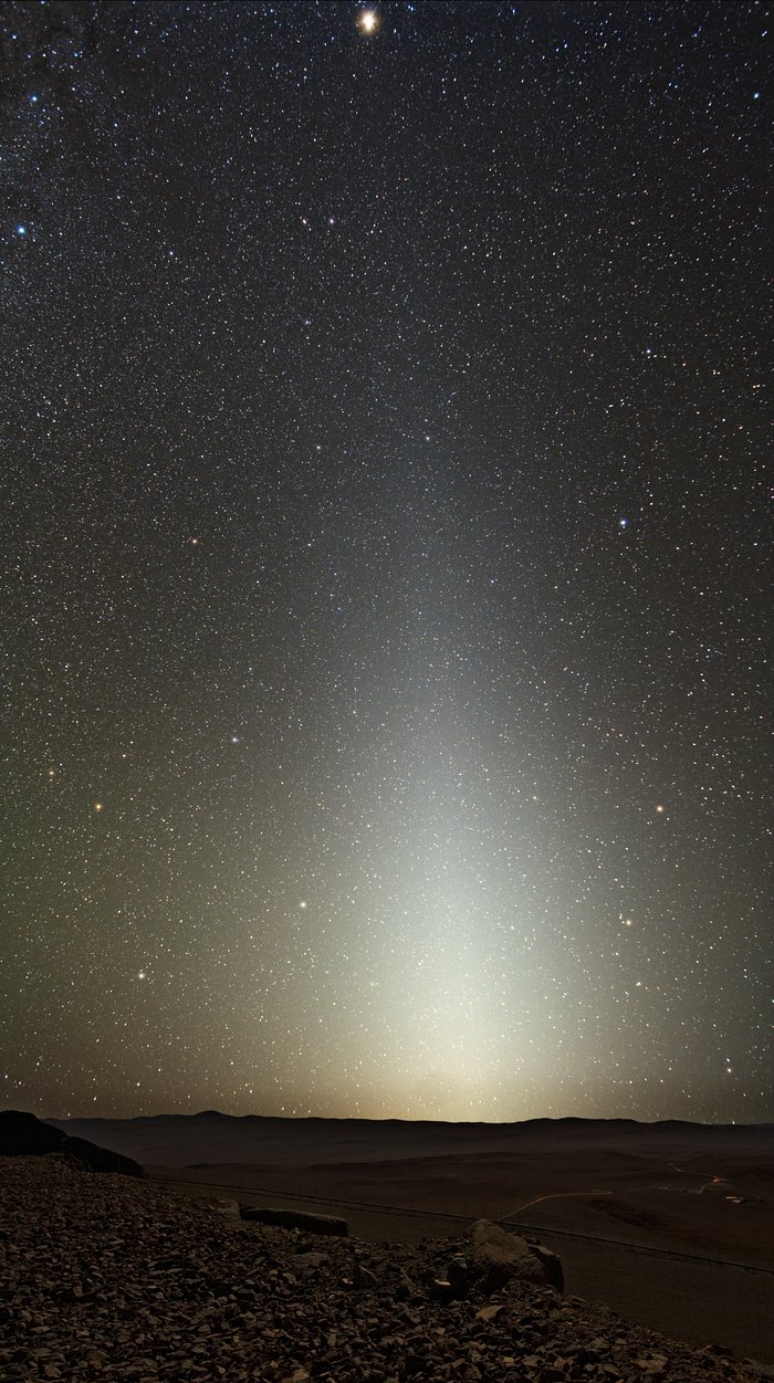 Luce zodiacale vista da Paranal