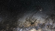 Haciendo un zoom sobre el cúmulo globular de estrellas Messier 107