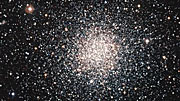 Zoom auf den Kugelsternhaufen NGC 6362