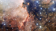 Närbild av stjärnhopen NGC 6193 och nebulosan NGC 6188