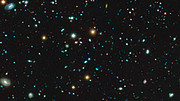 Panorámica sobre la imagen de MUSE del Campo Ultraprofundo de Hubble