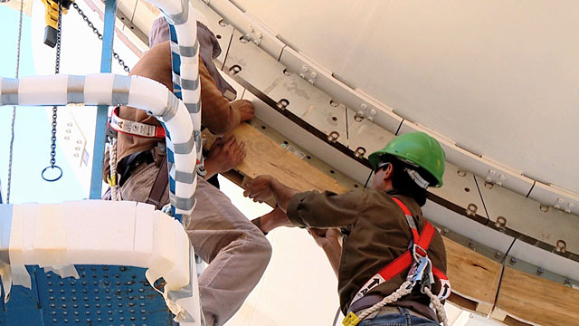 The assembling of an ALMA antenna at the Operations Site Facility (OSF) 7