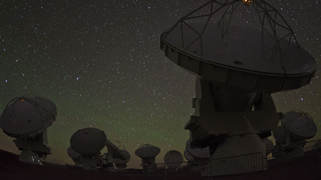ALMA Observations at the Chajnantor Plateau (time-lapse)