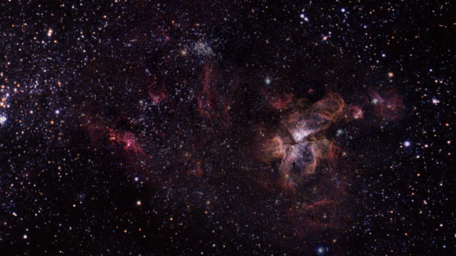 Zoom hacia la Nebulosa Carina