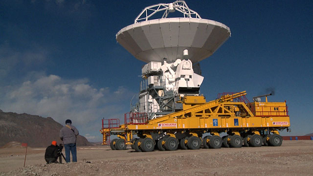 An ALMA antenna arrives on the plateau of Chajnantor for the first time