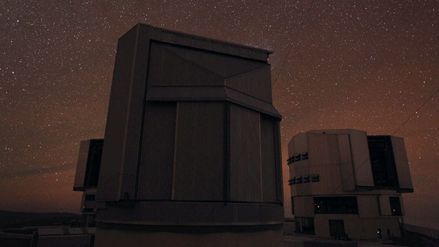 Time-lapse sequences of the VST enclosure at night